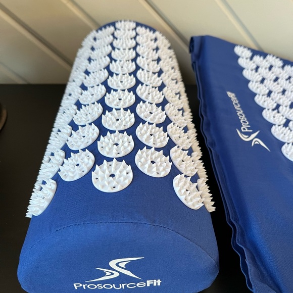 ProsourceFit Acupressure Mat and Pillow Set  for Neck and Back - Picture 3 of 5